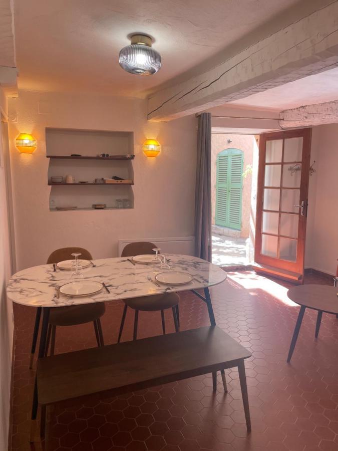 Sole Mia, Appt 2/4Pers Au Coeur De Bormes Apartment ภายนอก รูปภาพ